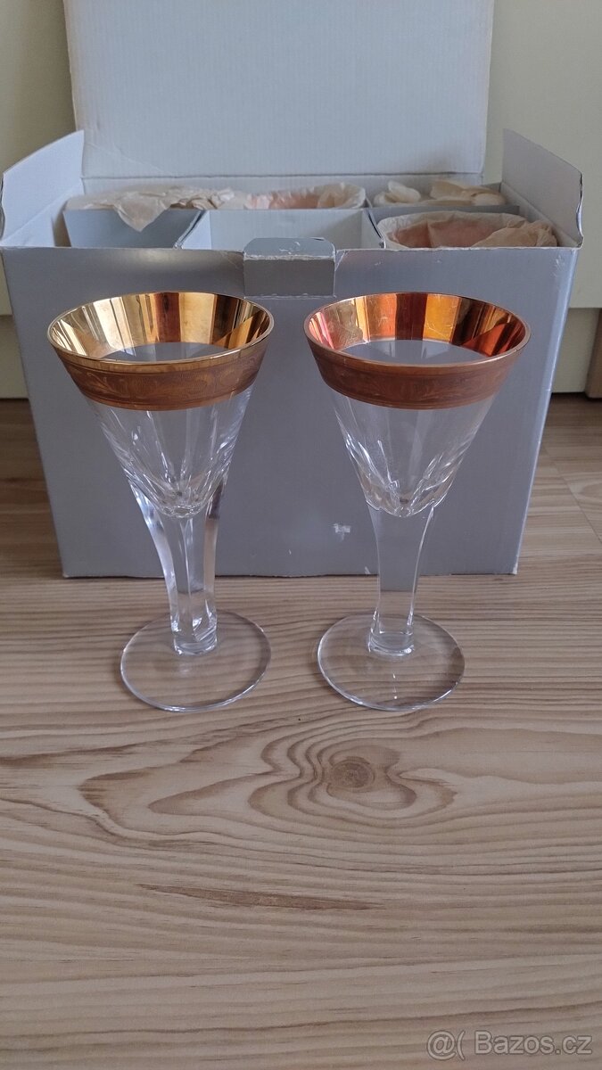 SKLENIČKY NA VÍNO SE ZLACENÍM, NOVÉ - 5