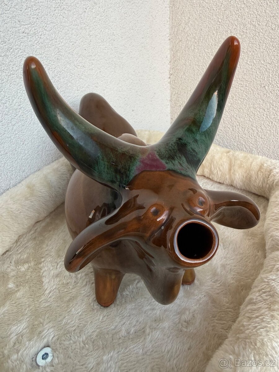 Majolikový býk - 5
