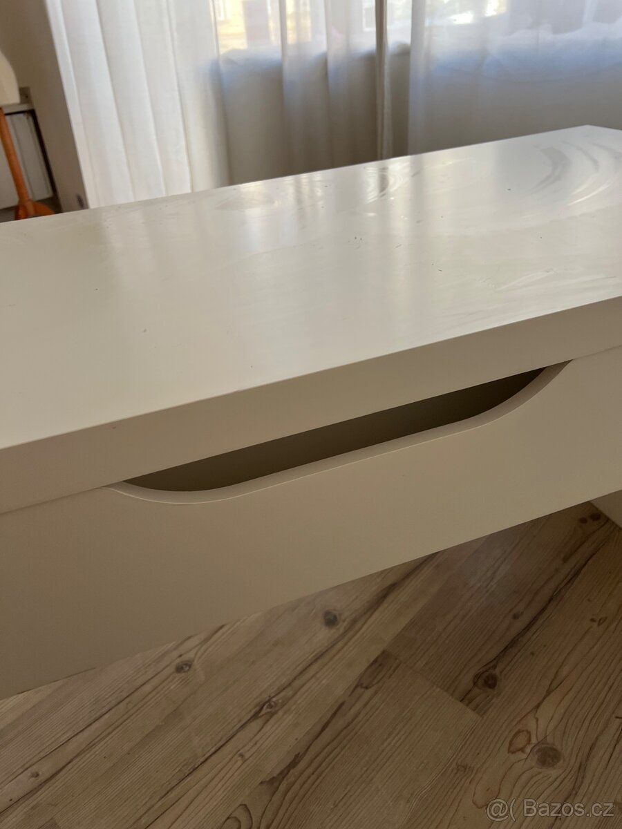 Psací stůl IKEA Malm s výsuvnou deskou - 5