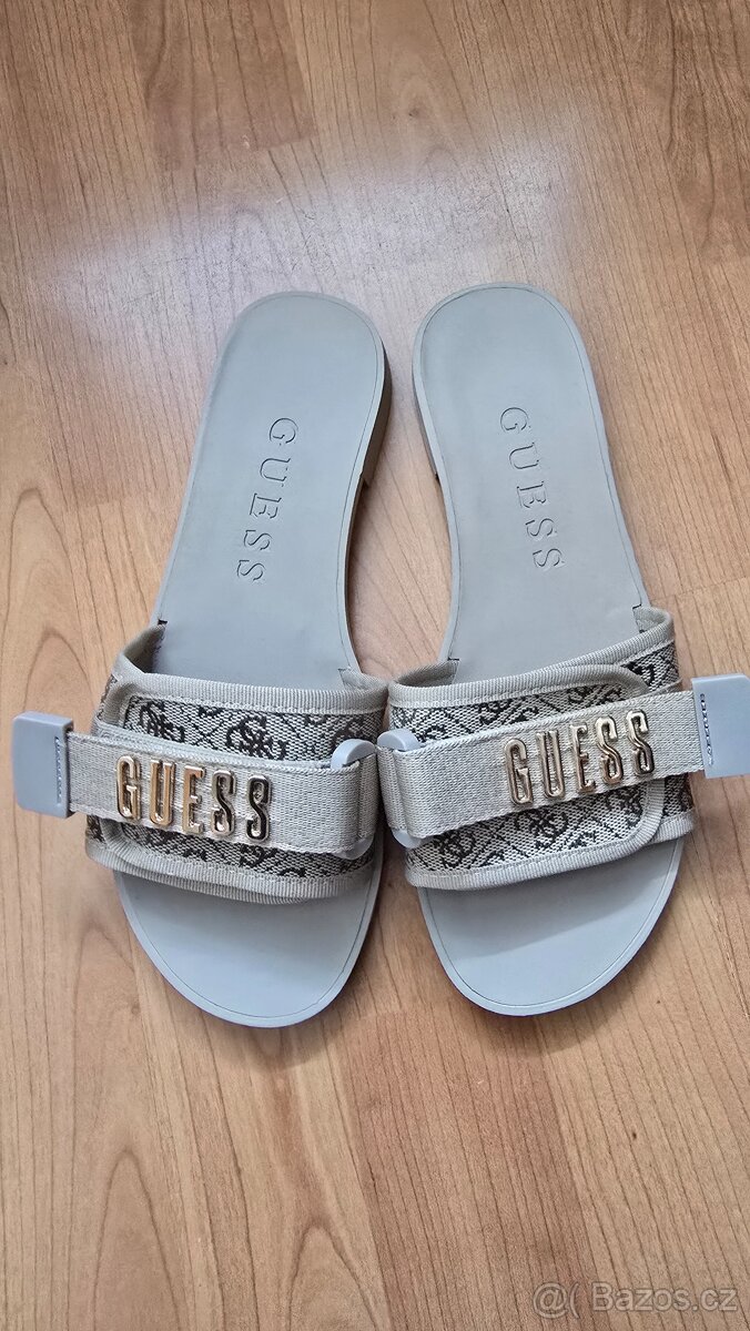 Dámské pantofle GUESS - 5