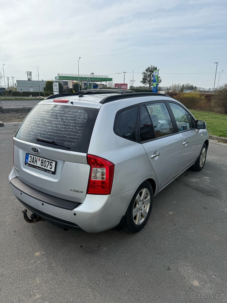 Kia Carens 2.0 CRDi 103 kW - 5