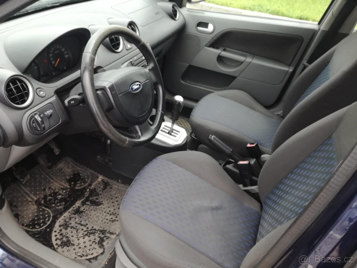 Ford Fiesta 1.4i 2003 - 5
