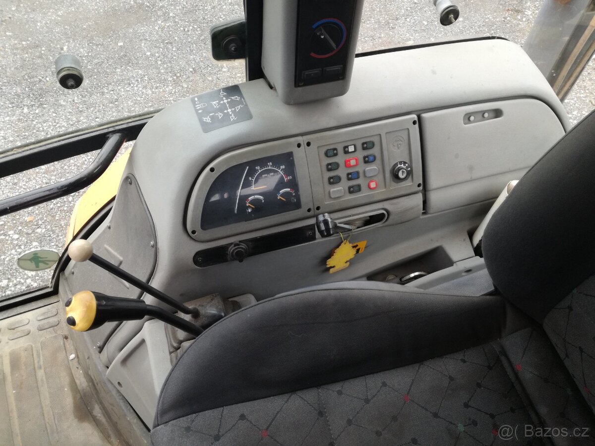 Traktorbagr Terex - 5