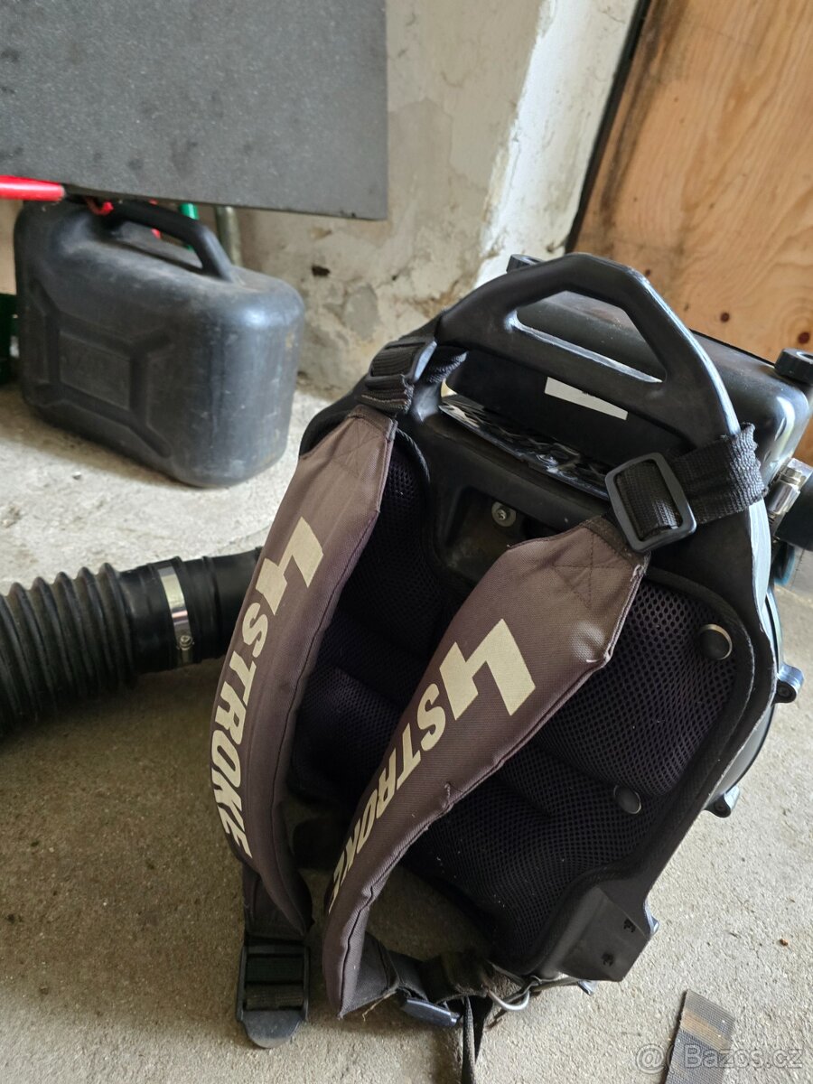 Zádový fukar Makita - 5