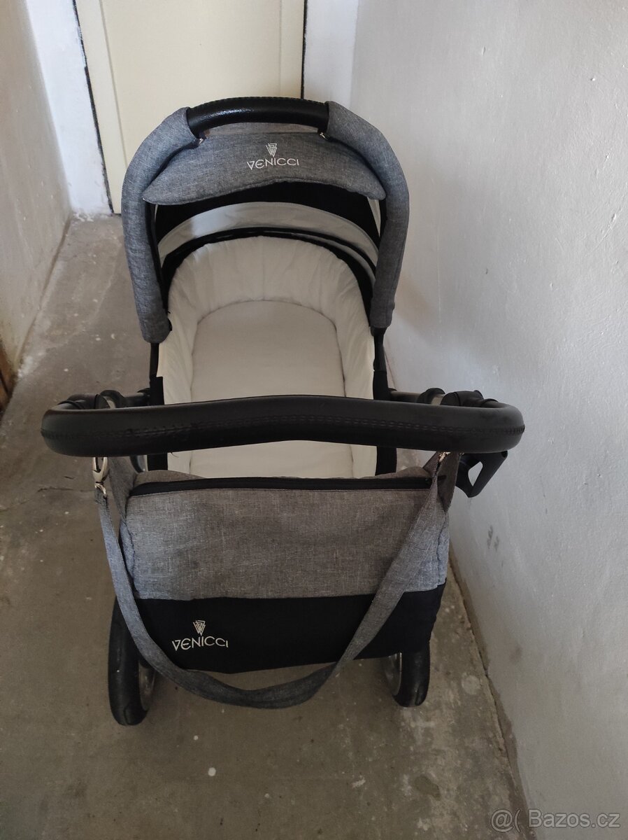 Kočárek Venicci - 5