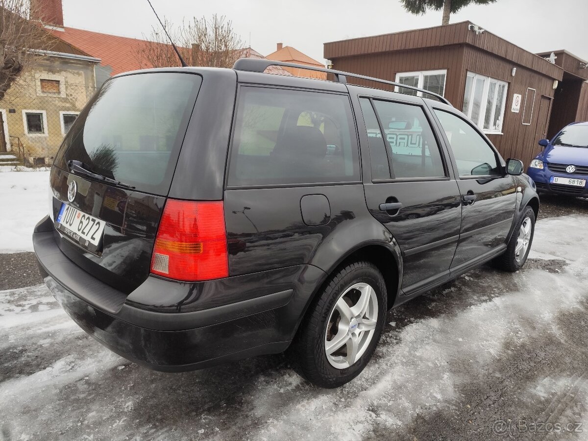 VW Golf IV Variant 1.6,16V,77kw.R.V.2/2003.Km 231 300 - 5
