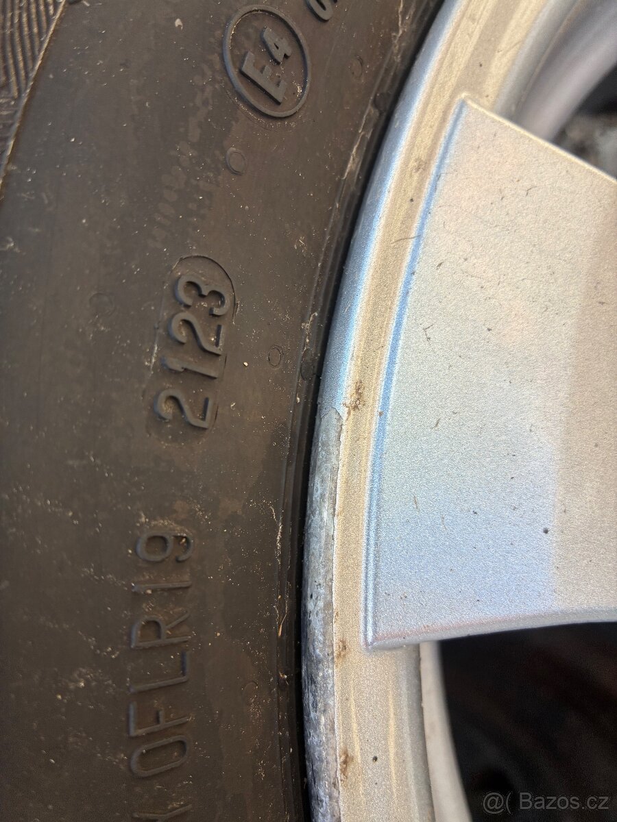 Toyota 16” pneu 215/70 r16 - 5