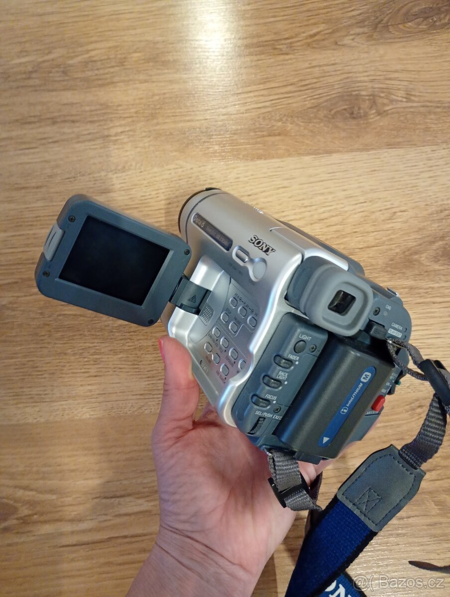 Videokamera Sony Handycam - 5