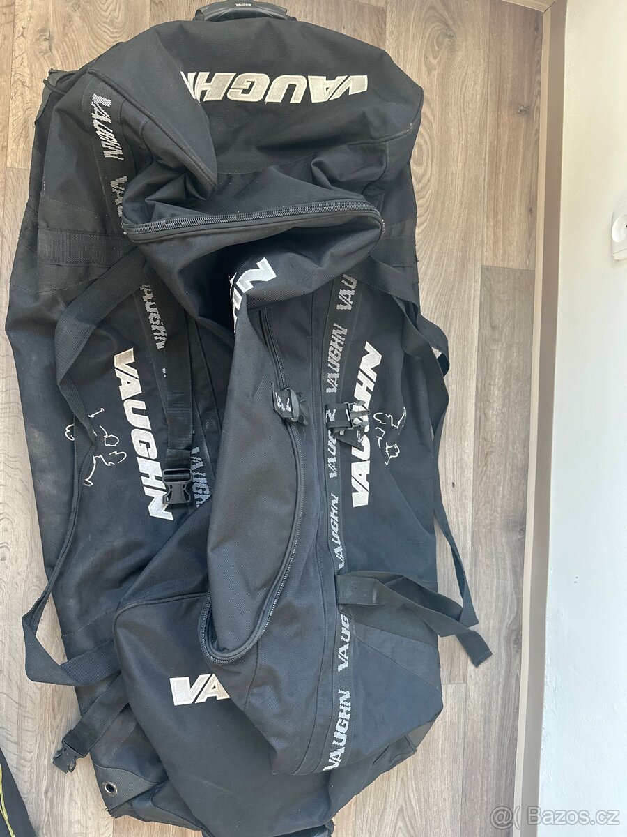 Hokejová taška Vaughn pro brankáře – na kolečkách - 5