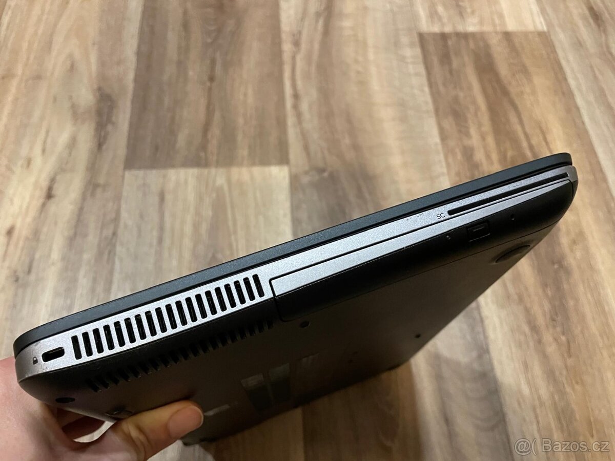 HP ProBook 14 - 640 G3. i5 7200, 240GB SSD - 5