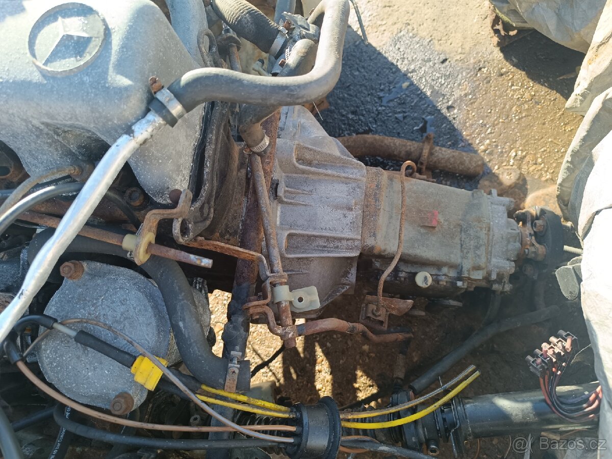 Prodám motor OM617 - 5