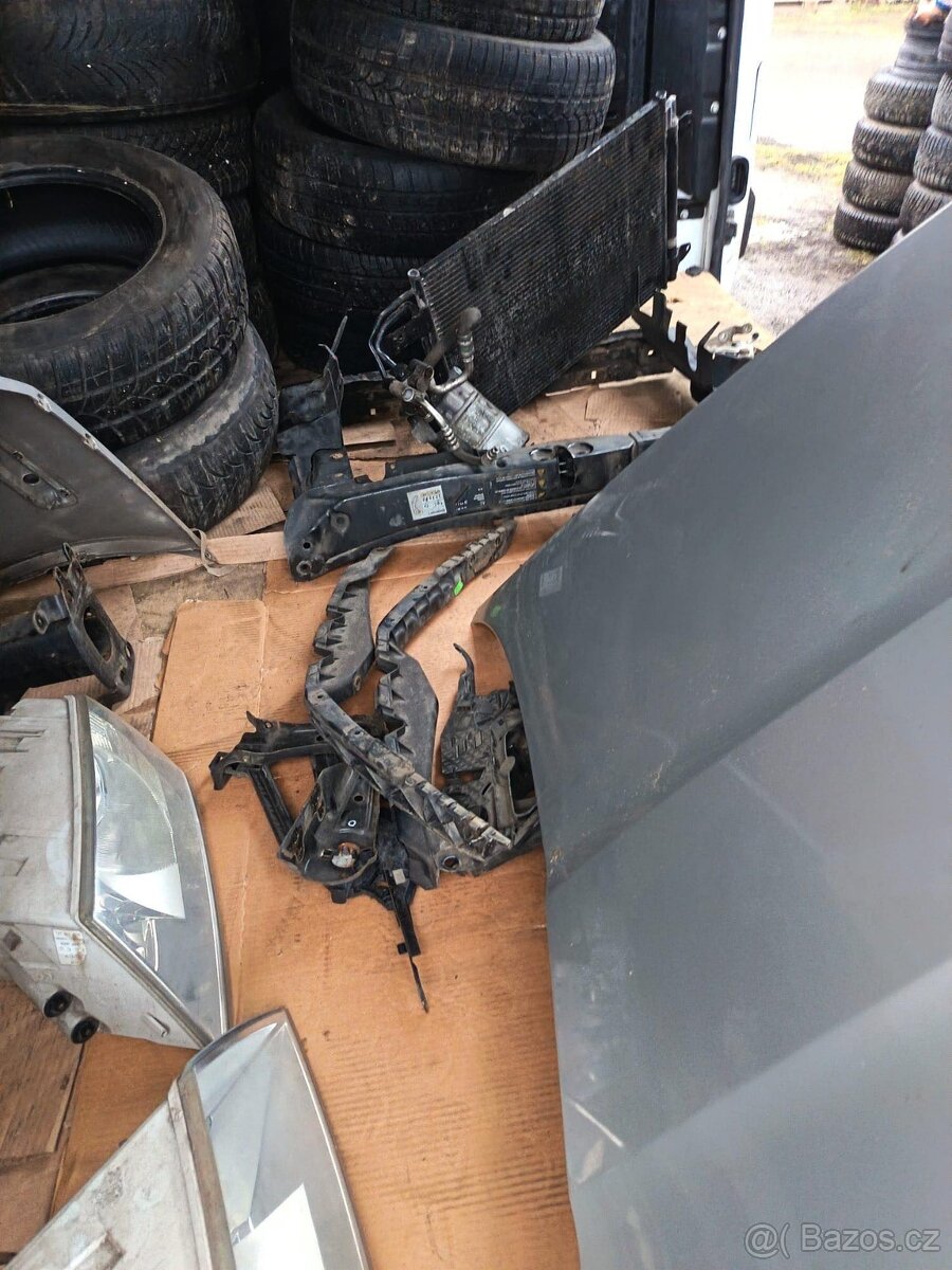 předek komplet Octavia 2 před FL stříbrná 9102 - 5