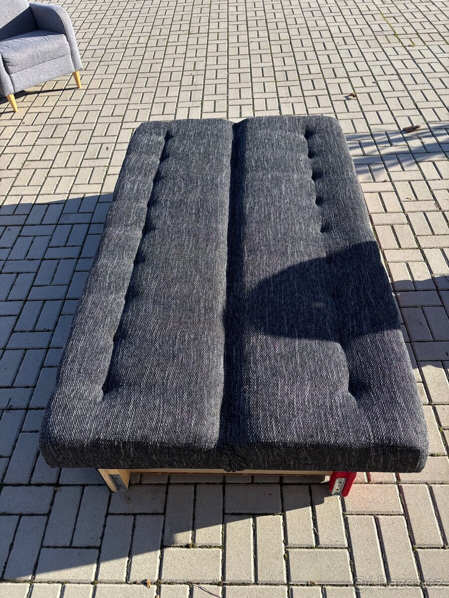 Rozkládací pohovka - 5