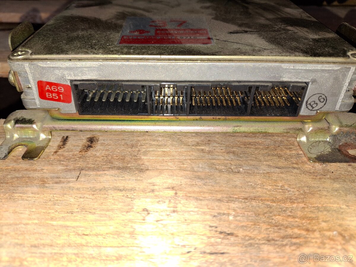 Nissan Sunny 1.6GTi N13 - 5