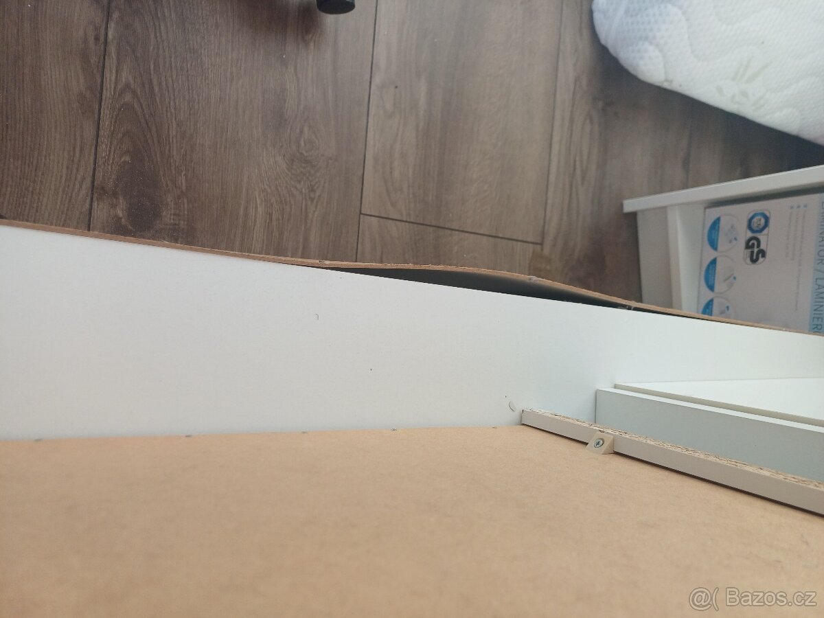 Obývací stěna bílo-černá - 5