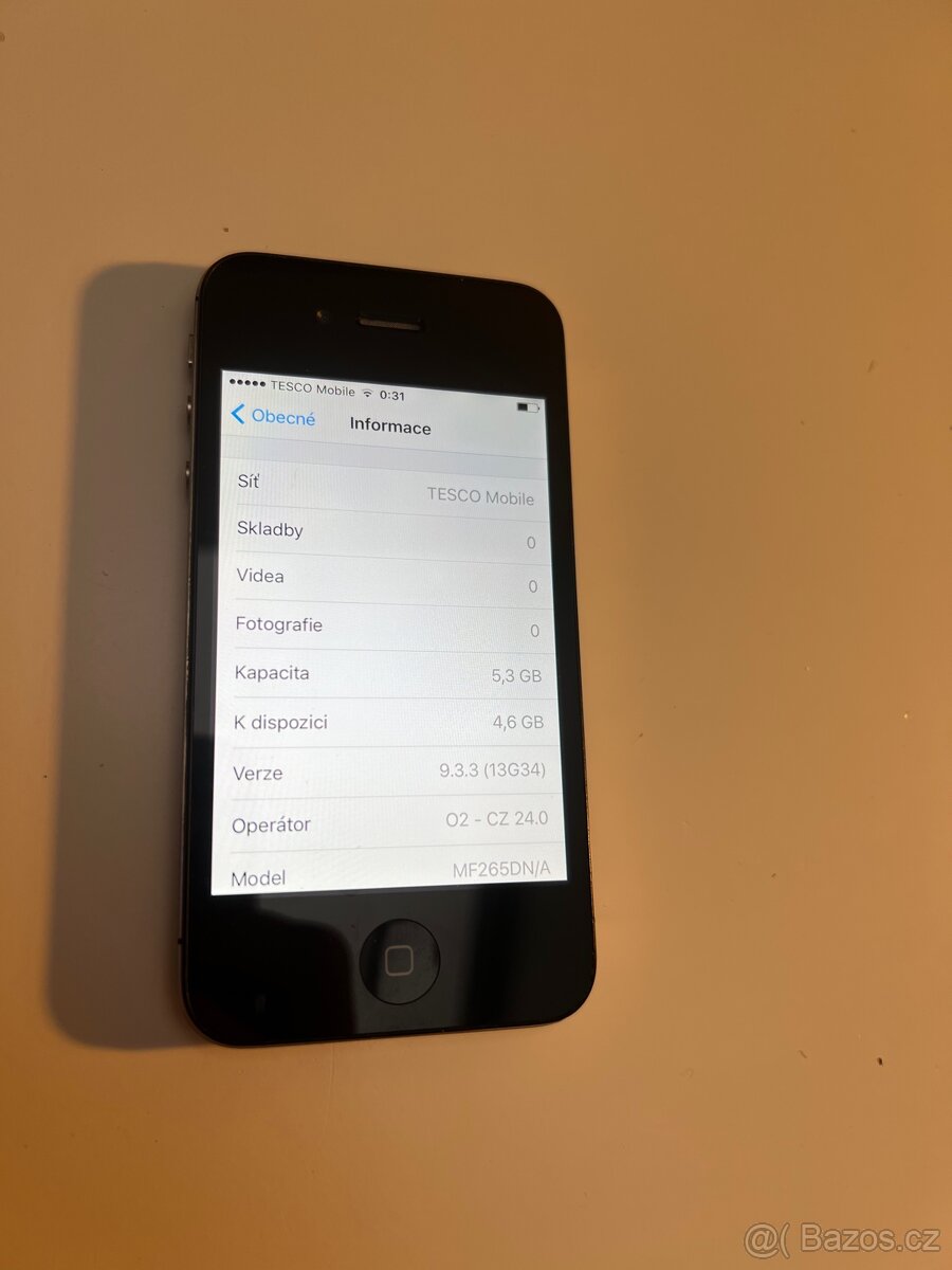 iPhone 4S 8gb Černy v dobrem stavu - 5