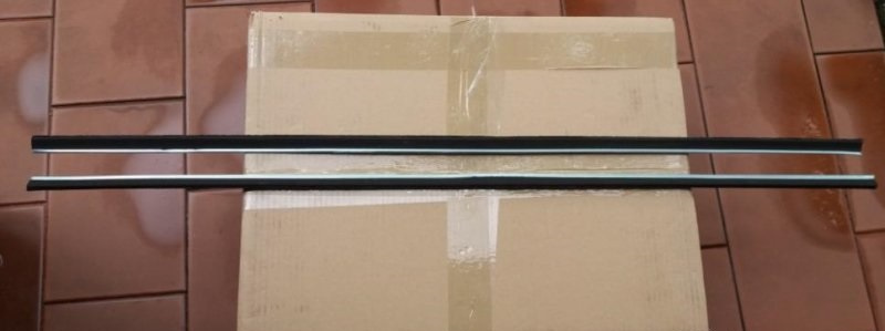 Mercedes W114 coupe sametky vnější - 5