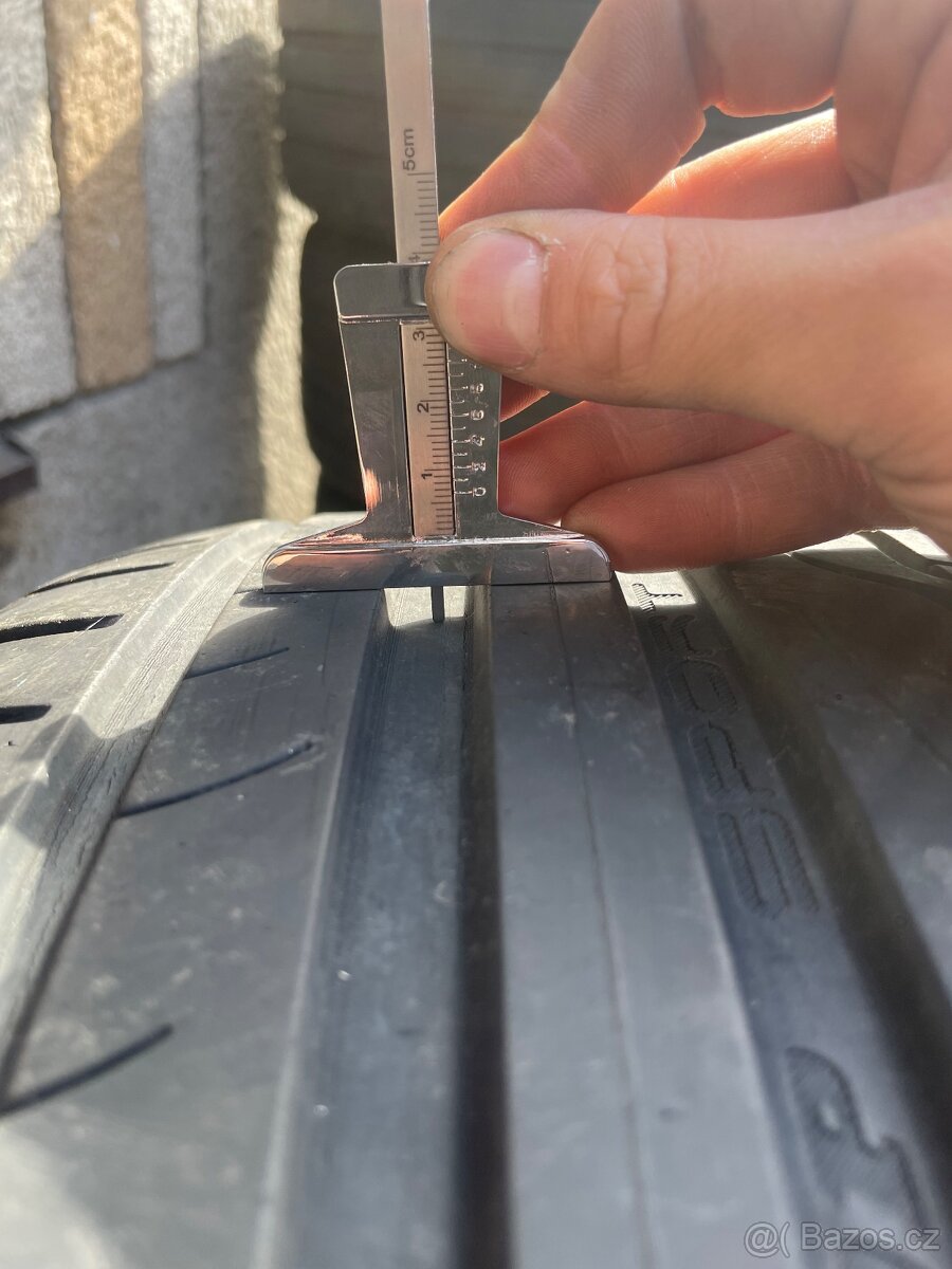 Letní pneu dunlop 225/45 r17 - 5