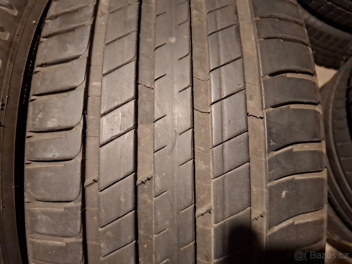 235/50/19 Michelin Letní 7 mm - 5