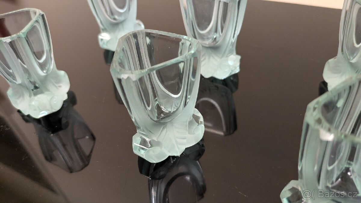 Stolek Jiroutek, dvě křesla a skleničky 1. republika - 5