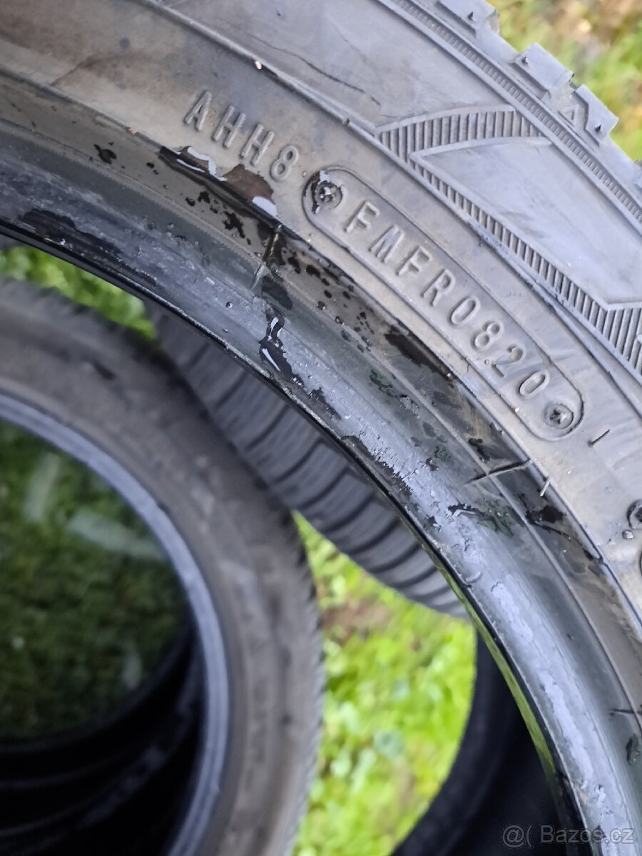 Zimni pneu.Falken 225/45 R 17 94V - 5