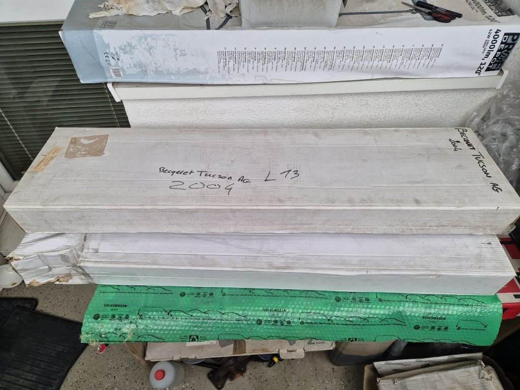 střešní spoiler (křídlo) Hyundai Tucson od 2014 E83402E000 , - 5