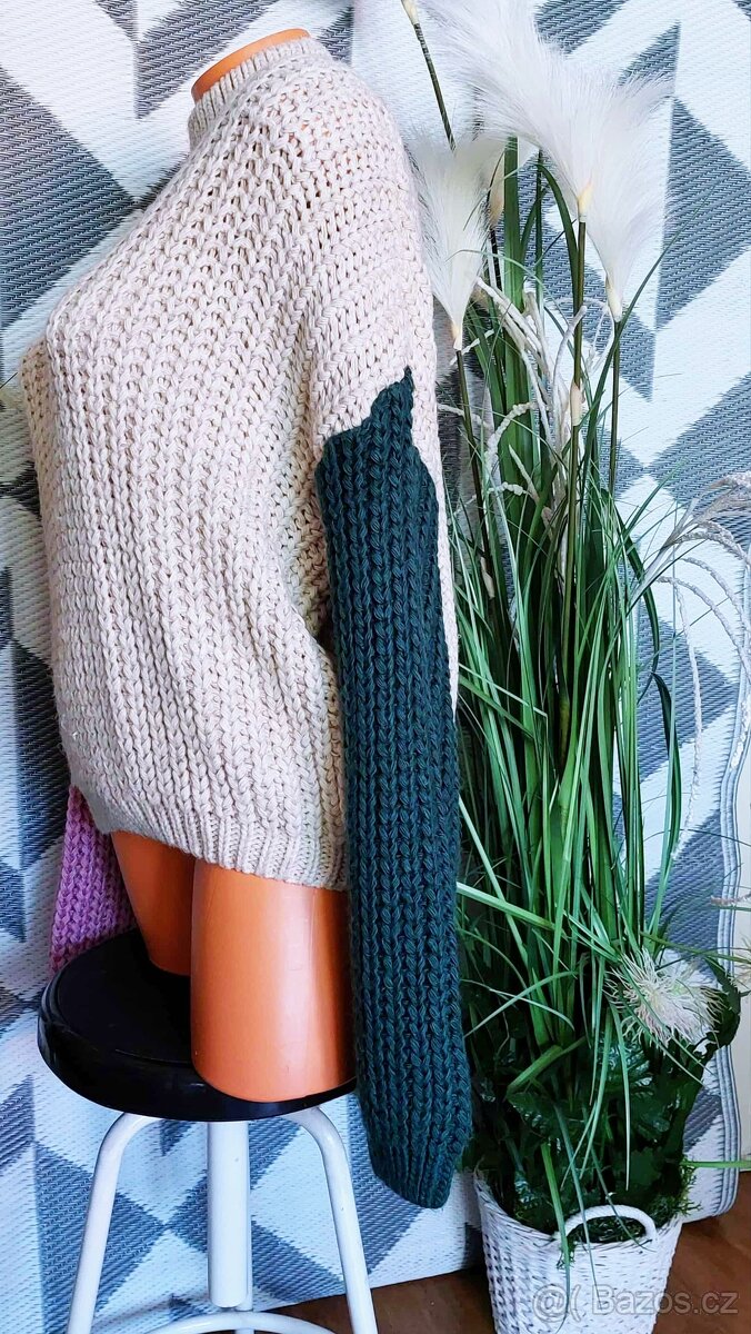 SENZAČNÍ DÁMSKÝ CROP SVETR - TRENDYOL - vel. M - 5