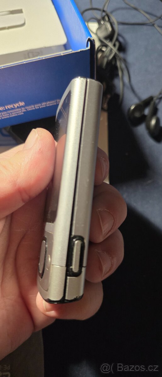 NOKIA 6700 SLIDE CZ DISTRIBUCE ALUMINUM - 5