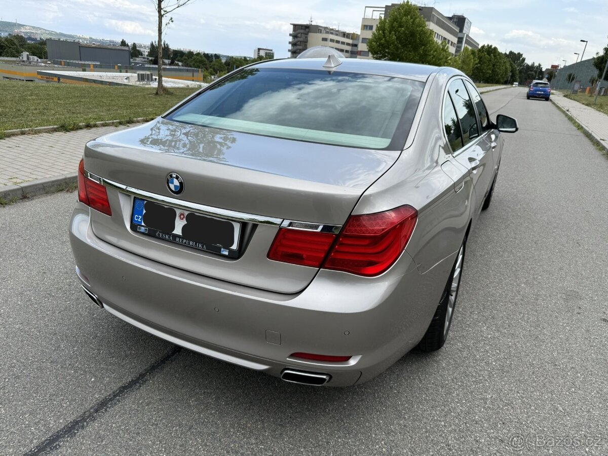 BMW 740D - 5