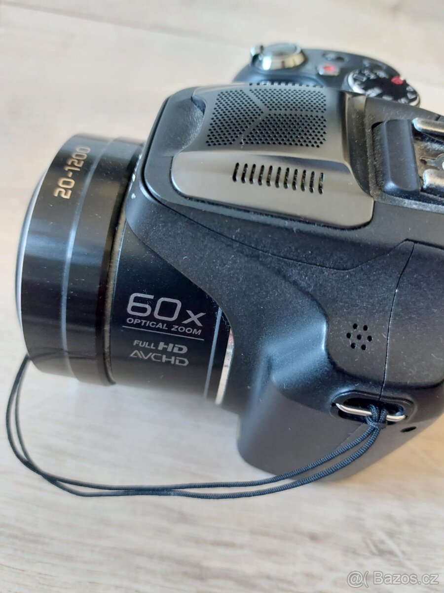 Panasonic Lumix DMC-FZ72 - 5