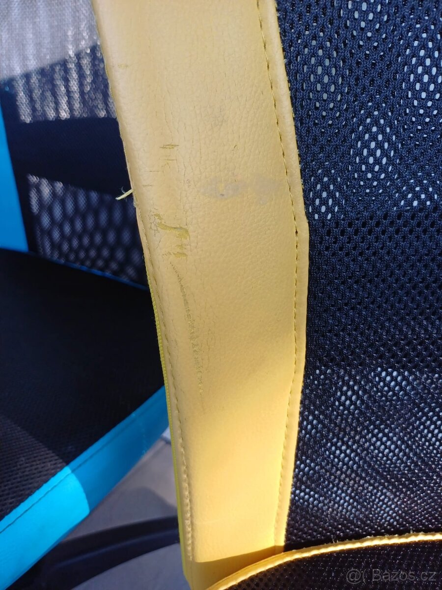 židle do dětského pokoje modrá a žlutá - 5