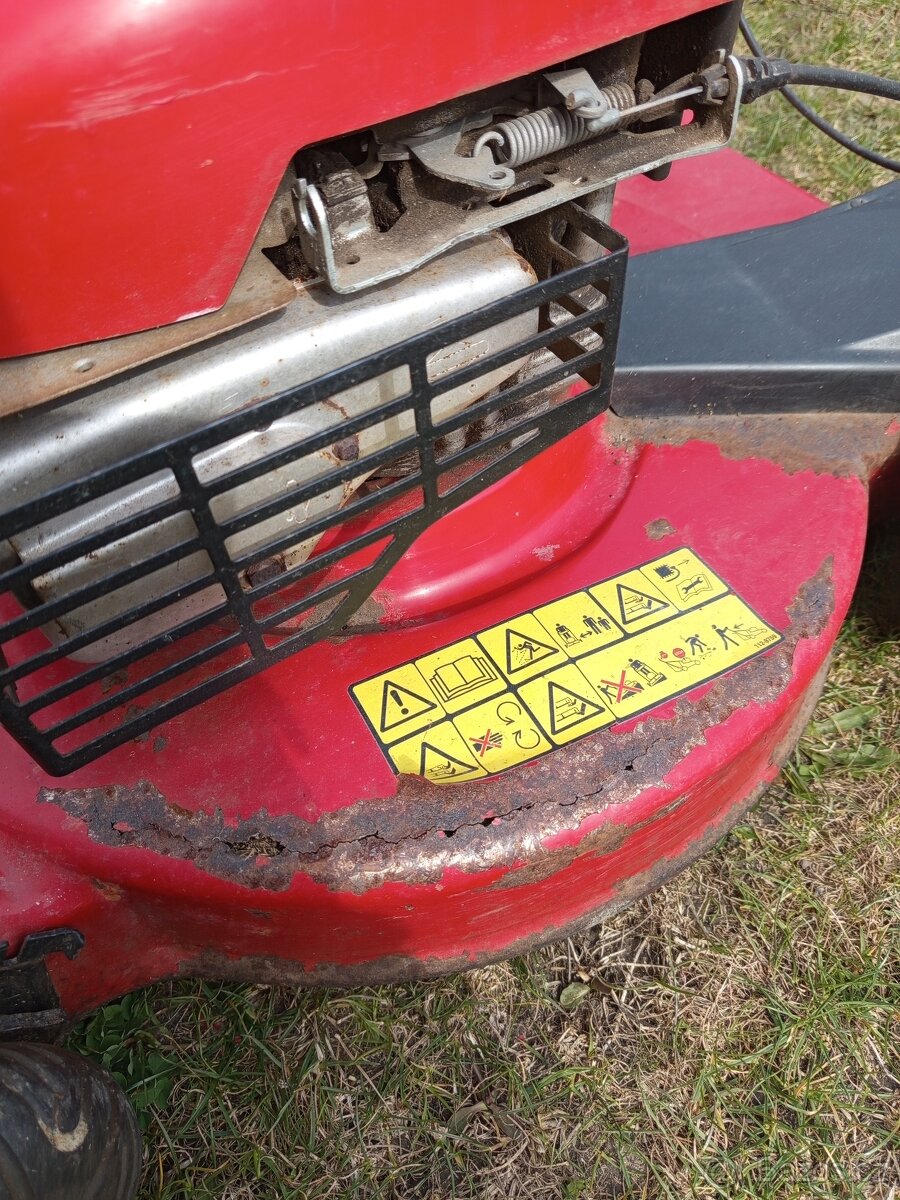 Sekačka Toro Recycler - 5