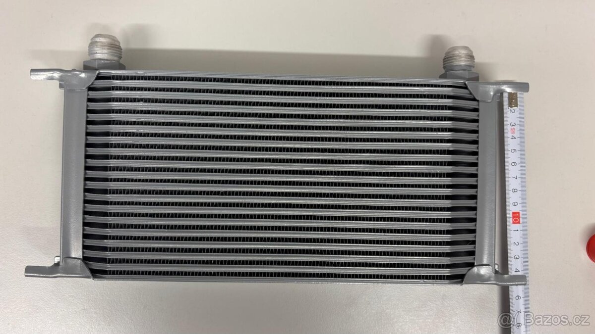 Olejový chladič 19-ti řádkový AN10 - 5