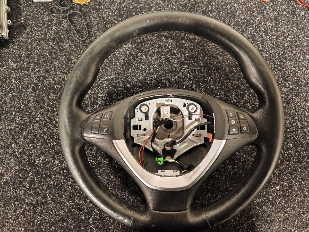 BMW volanty e60/E90/e70 - 5