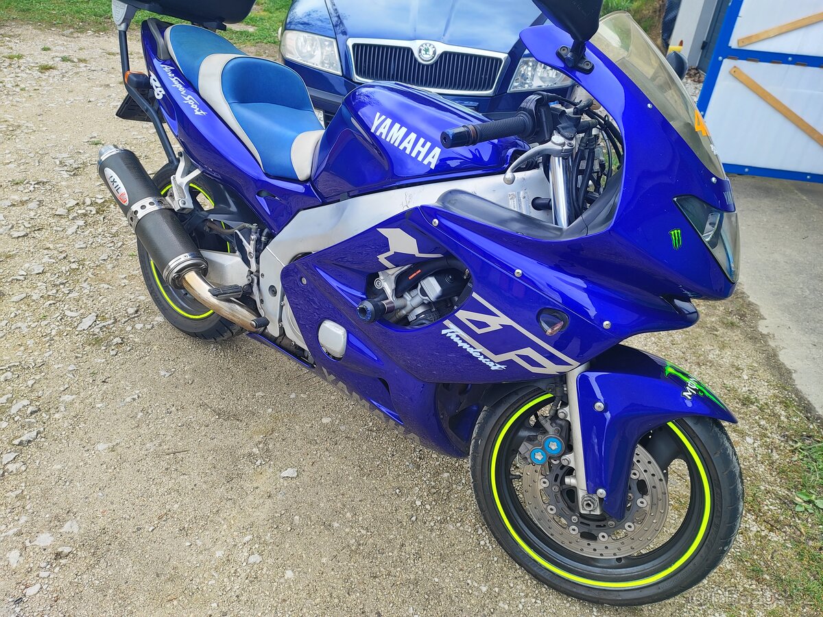 Yamaha 600R - 5