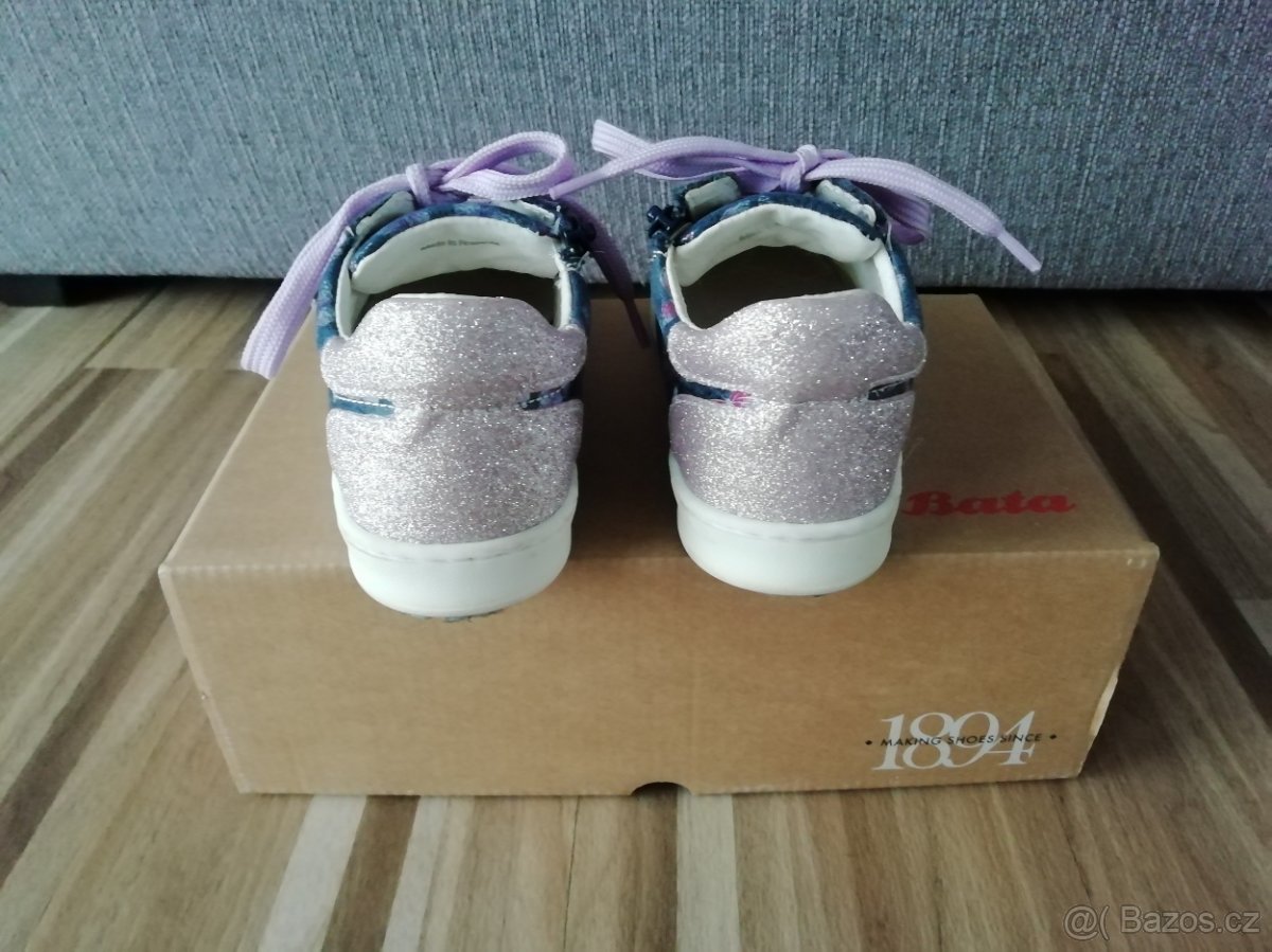 Dětské kožené tenisky BAŤA - 5