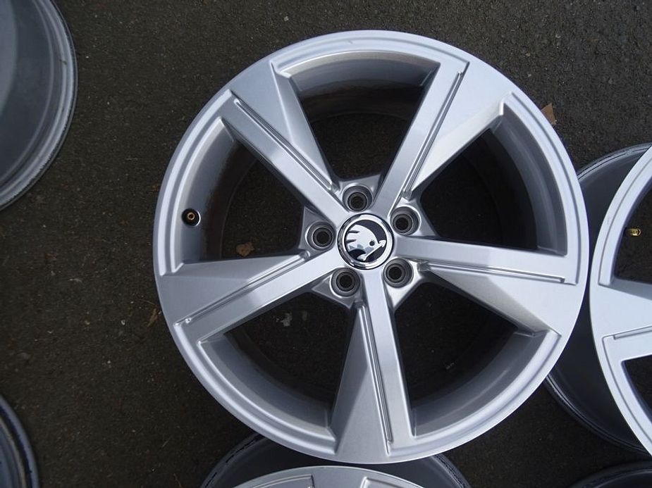 Alu disky origo Škoda, VW, 17", 5x100, ET 46, šíře 7,5J - 5