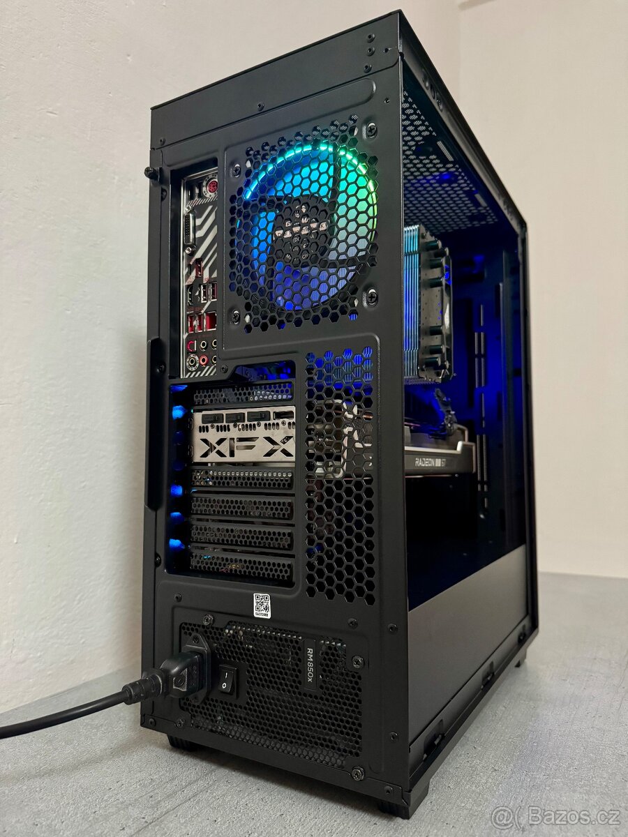 HERNÍ PC I7 8700/16GB RAM/RX 6700-XT/500GB SSD - 5
