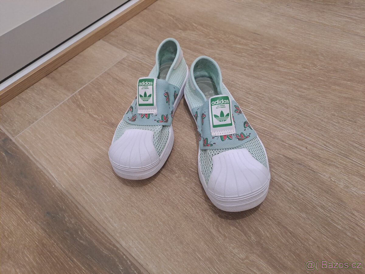 Prodam více paru bot po synovi - 5