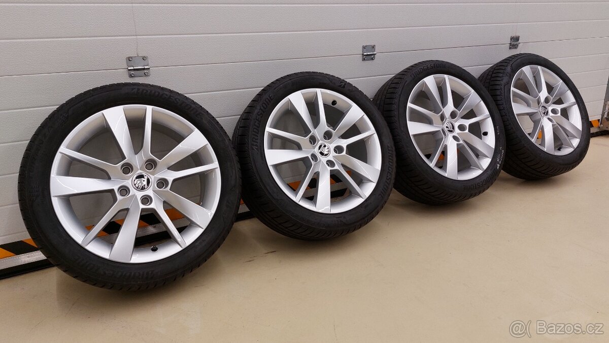 Alu kola 5x112 r17 originál TRIUS Škoda Octavia III Facelift - 5