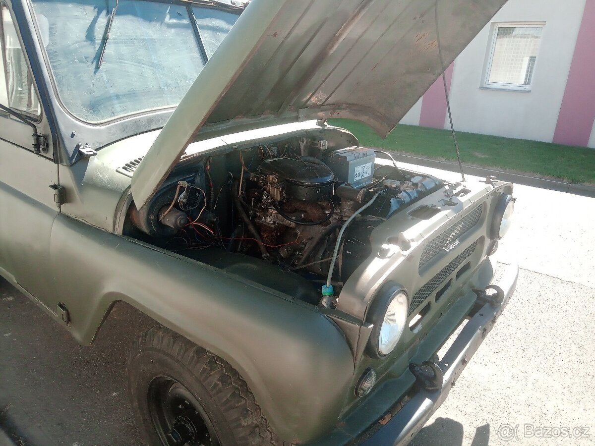 Prodám Uaz 469 benzín - plyn - 5