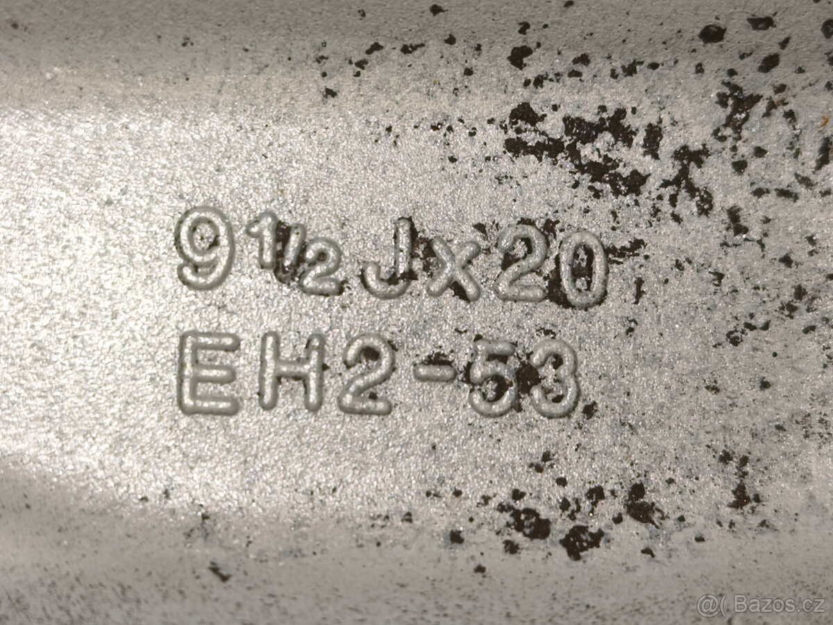 Range Rover / Sport - originál 20" alu disky - 5