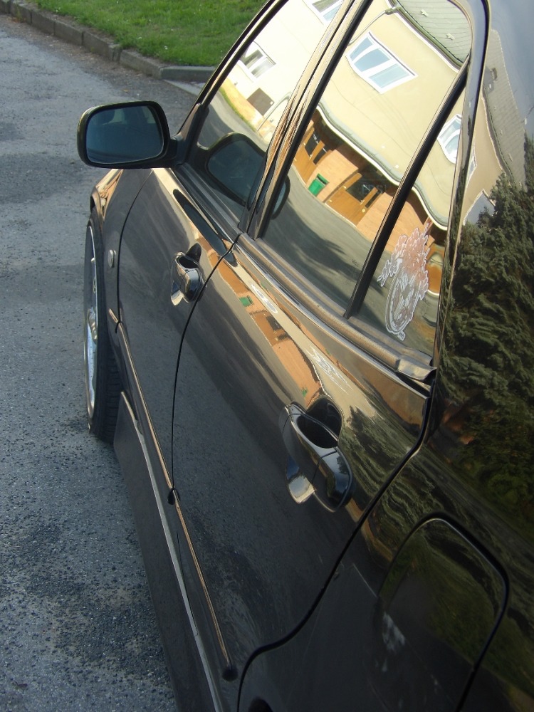 Lexus IS200 RHD - 5