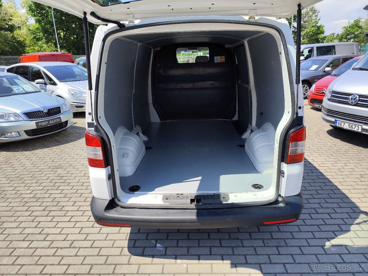 Volkswagen Transporter 10/2013 2,0TDI 103KW L2H1 AC TOP GARA - 5