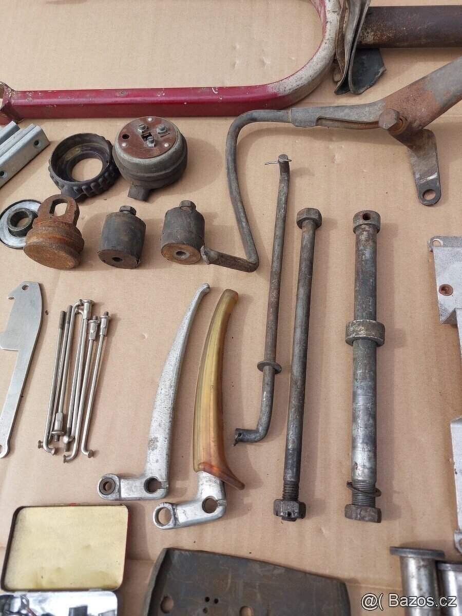 Díly skůtr Manet 100 - 5