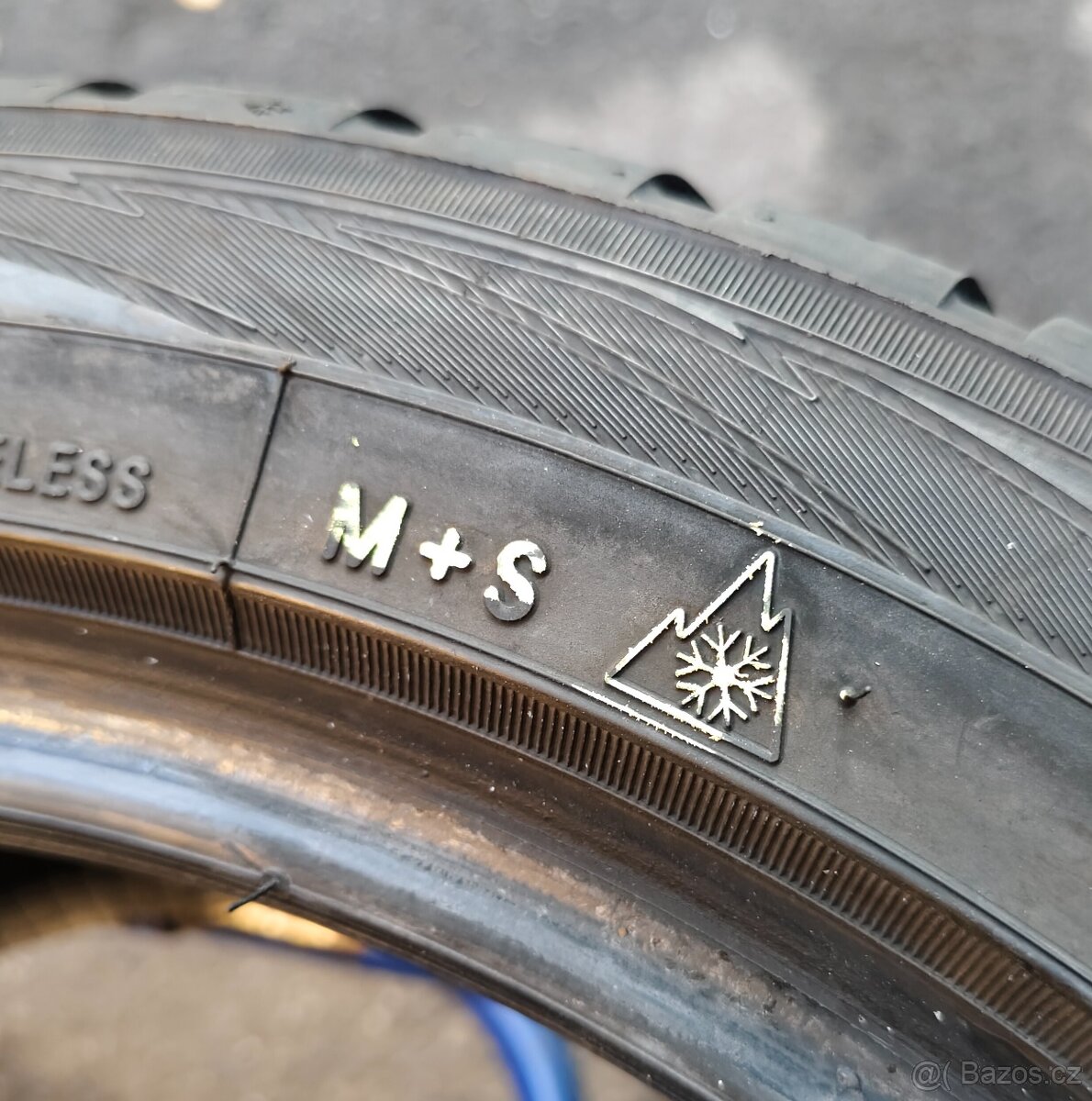 Použité celoroční pneu 215/45/16 TOYO - 5