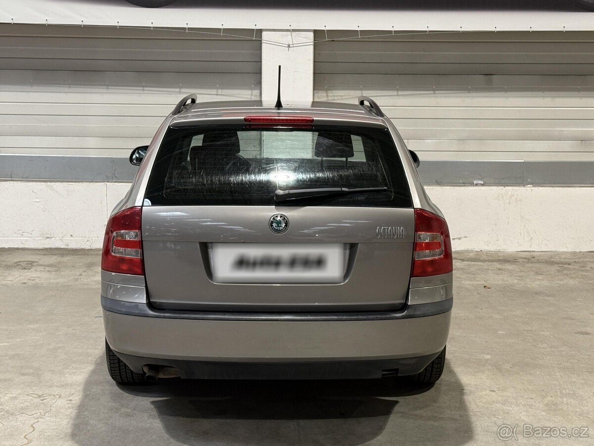 Škoda Octavia II 1.6i , 75 kW benzín, 2011 - 5