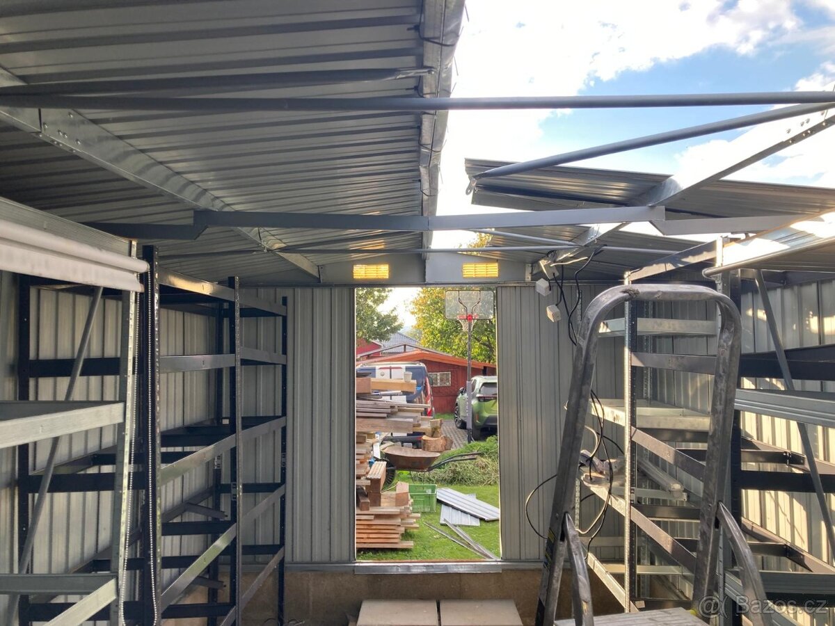 Plechová garáž cca 10X2,5M - 5