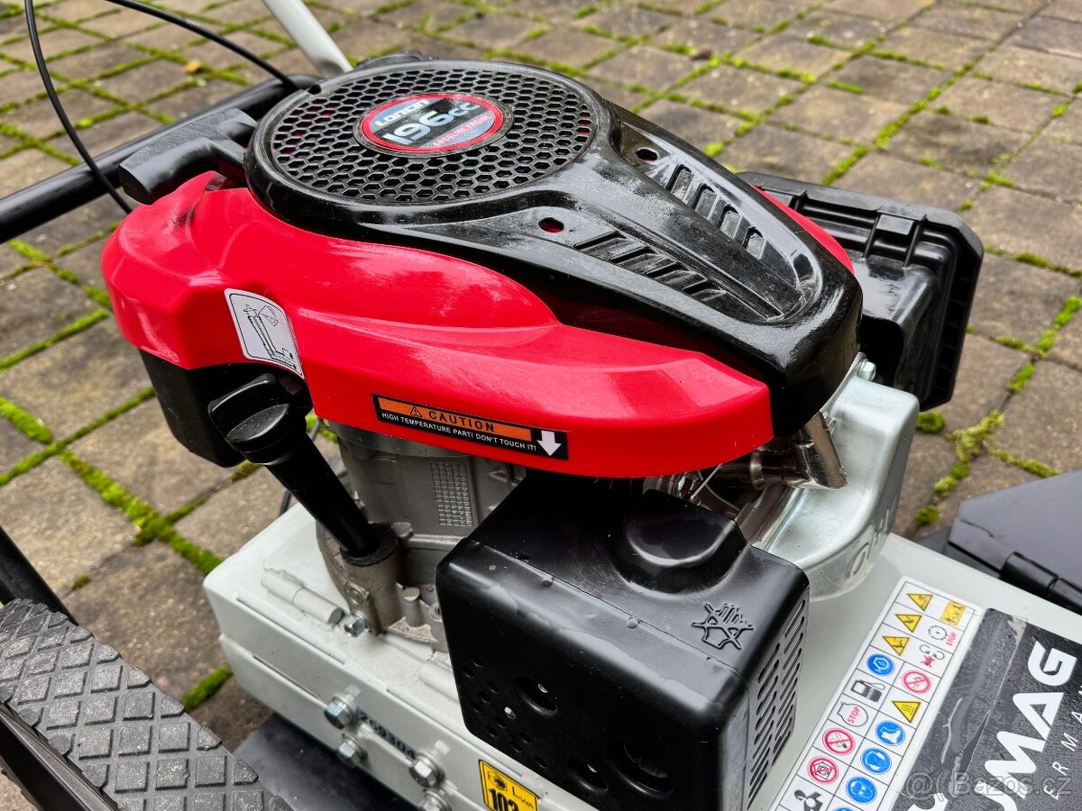 Profesionální zametací stroj Lumag WKB-300 - 5