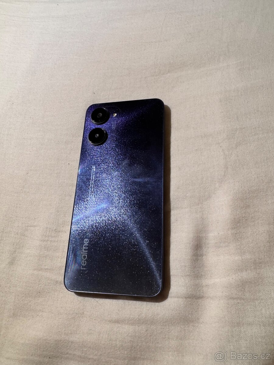 Prodam mobilni telefon realme 10 8GB/128 GB - 5